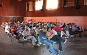 L'assemblee attentive