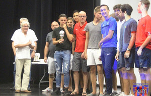 Remise des récompenses pour les U17 et leur accession en Excellence