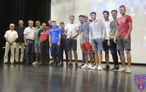 Remise des récompenses pour les U19 et leur accession en Ligue Honneur