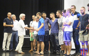 Remise des récompenses pour les Seniors 3 et leur accession en 1ère division de district